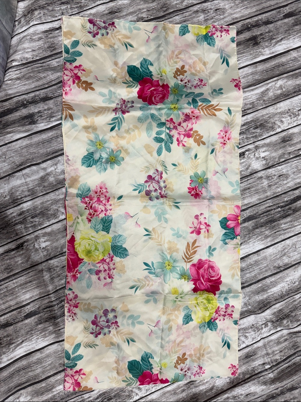 Roby Foulards Polyester Scarf with Roses